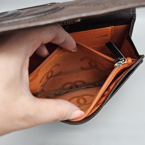 🖤CHANEL Authentic Cambon Wallet🖤 - Picture 9 of 17